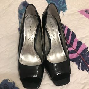 Tahari Heels